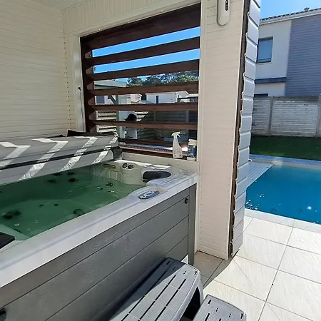 Saint Augustin - Maison Avec Piscine Chauffee Et Jacuzzi - La Foret D'armotte *